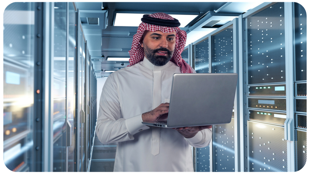 انت ما تحتاج قسم تقنية، تحتاج الخدمات المدارة MSP من شركة سمارت